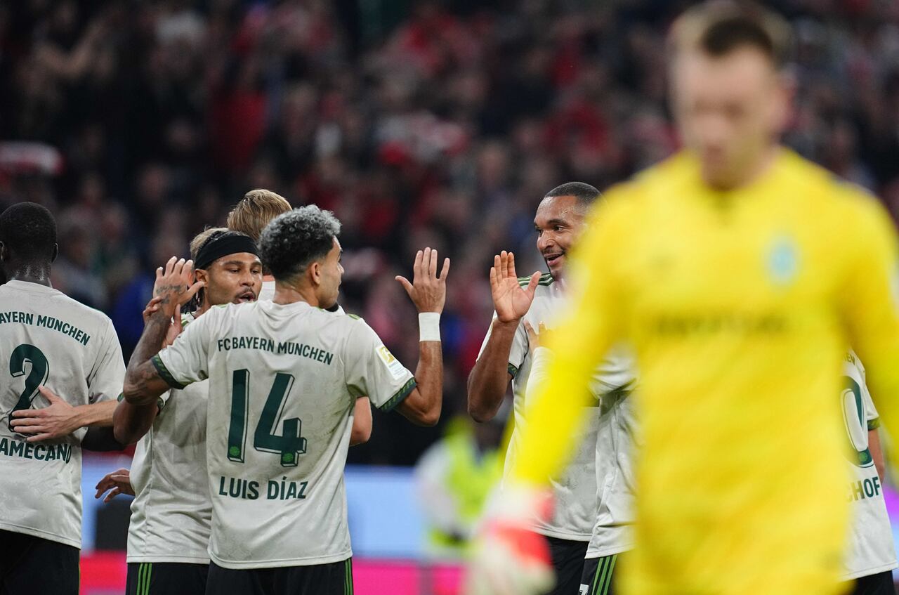 Luis Díaz (Bayern Munich) scores and celebrates his teams first goal during the 1.Bundesliga match between FC Bayern München and Werder Bremen at Allianz arena, Munich, Germany on September 26, 2025. (Photo by Ulrik Pedersen/NurPhoto via Getty Images)