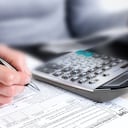 El llamado monotributo, creado en la última reforma tributaria rige para quienes posean pequeños negocios de comercio y sustituye el impuesto sobre la renta.