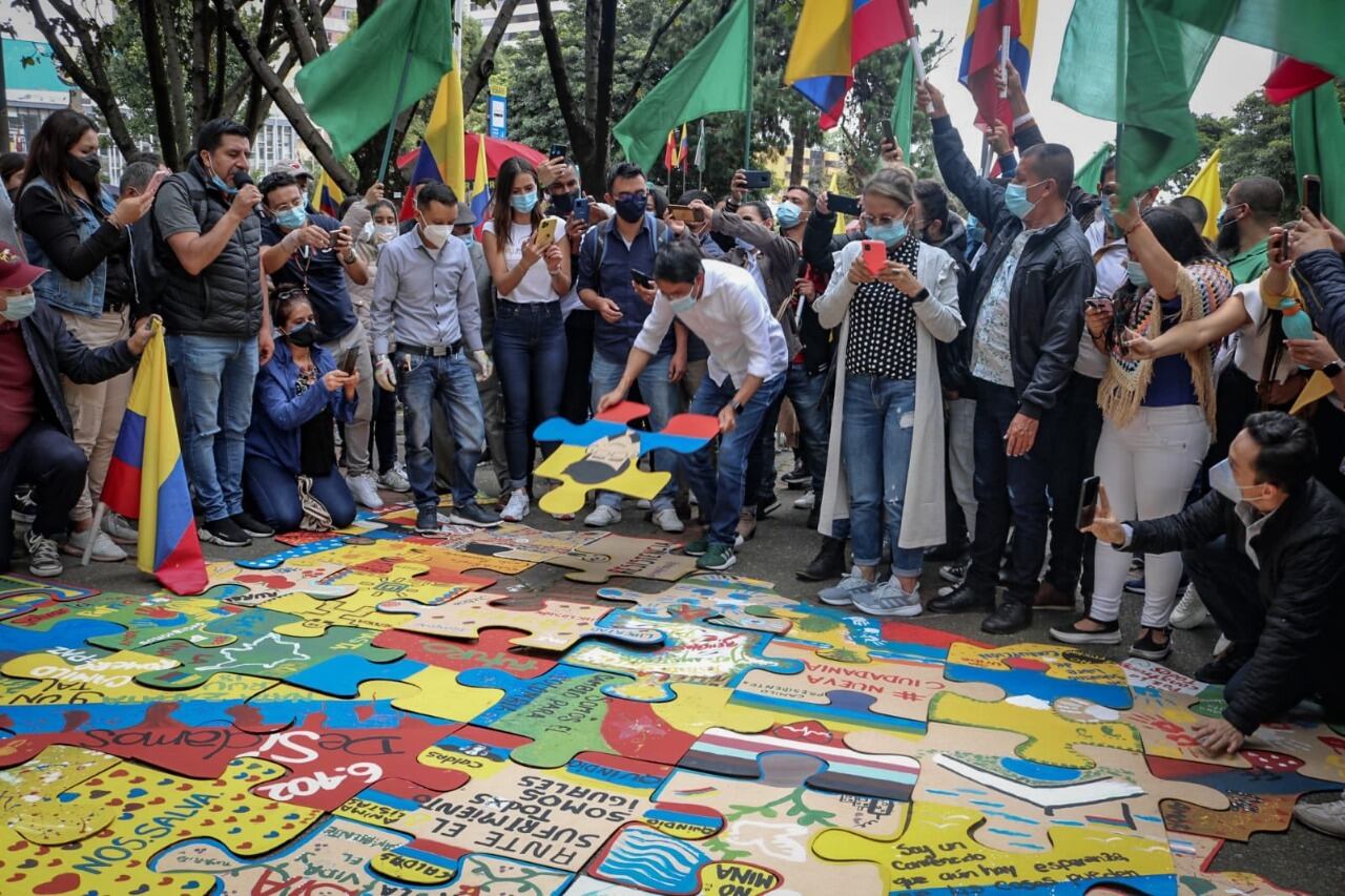 Camilo Romero, precandidatura