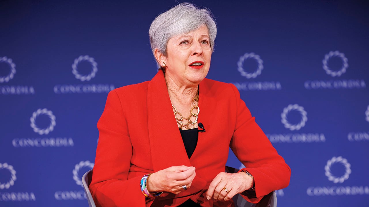 Desde Londres, Theresa May, primera ministra del Reino Unido entre 2016 y 2019, envió un mensaje sobre la necesidad de prestar especial atención a las nuevas generaciones.