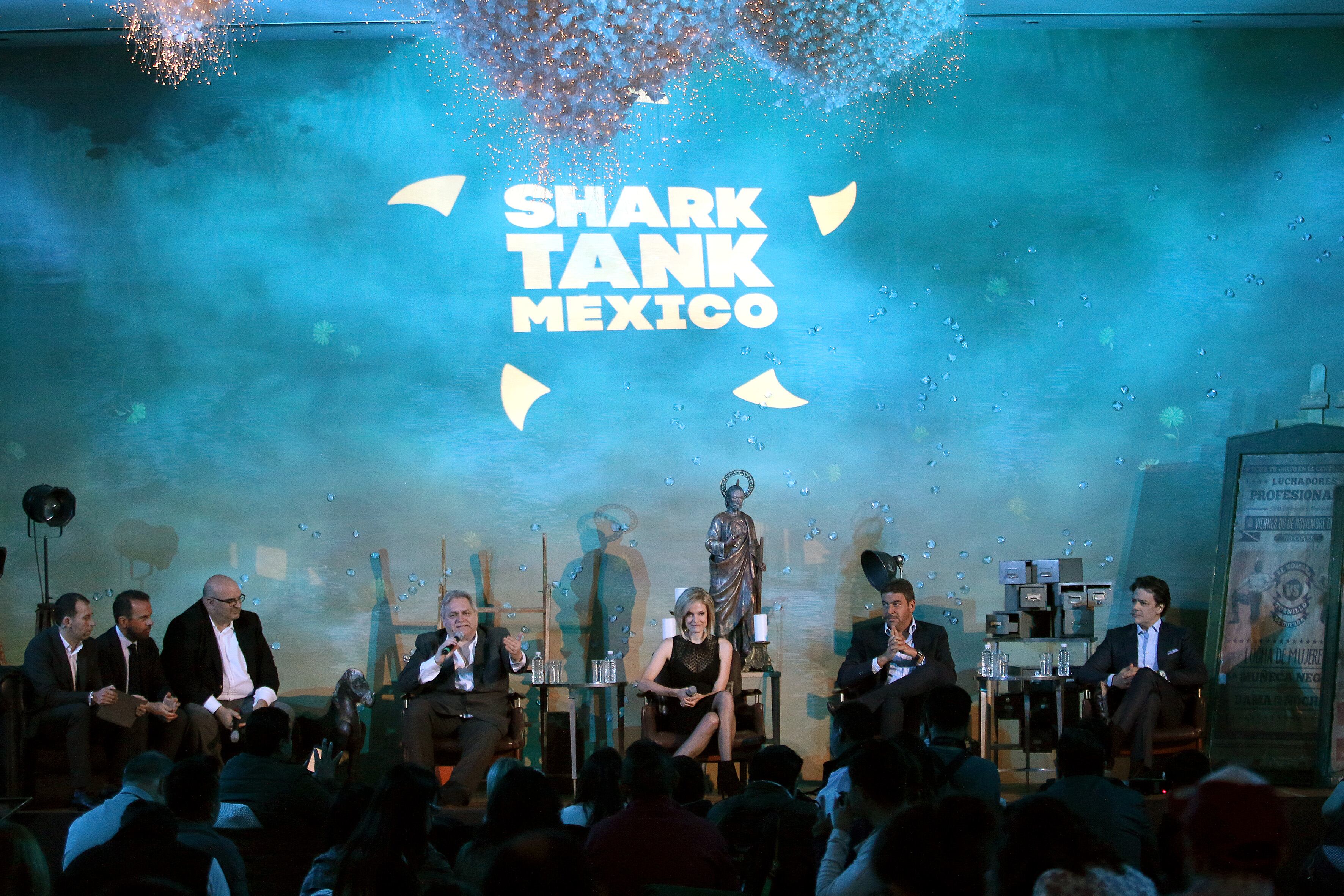 MEXICO CITY, MEXICO - MAY 31: (L-R) Rodrigo Herrera, Ana Victoria Garcia, Carlos Bremer and Arturo Elias Ayub pose for a photo during the presentation of Shark Tank México at Hotel St. Regis on May 31, 2016 in Mexico City, Mexico. Carlos Bremer died on January 5, 2023 at age 63. (Photo by Medios y Media/Getty Images)