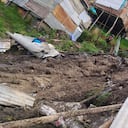 Las fuertes lluvias ocasionaron una remoción de masa en Ciudad Bolívar, en los barrios Bella Flor y Brisas del Volador, en donde hay asentamientos ilegales.