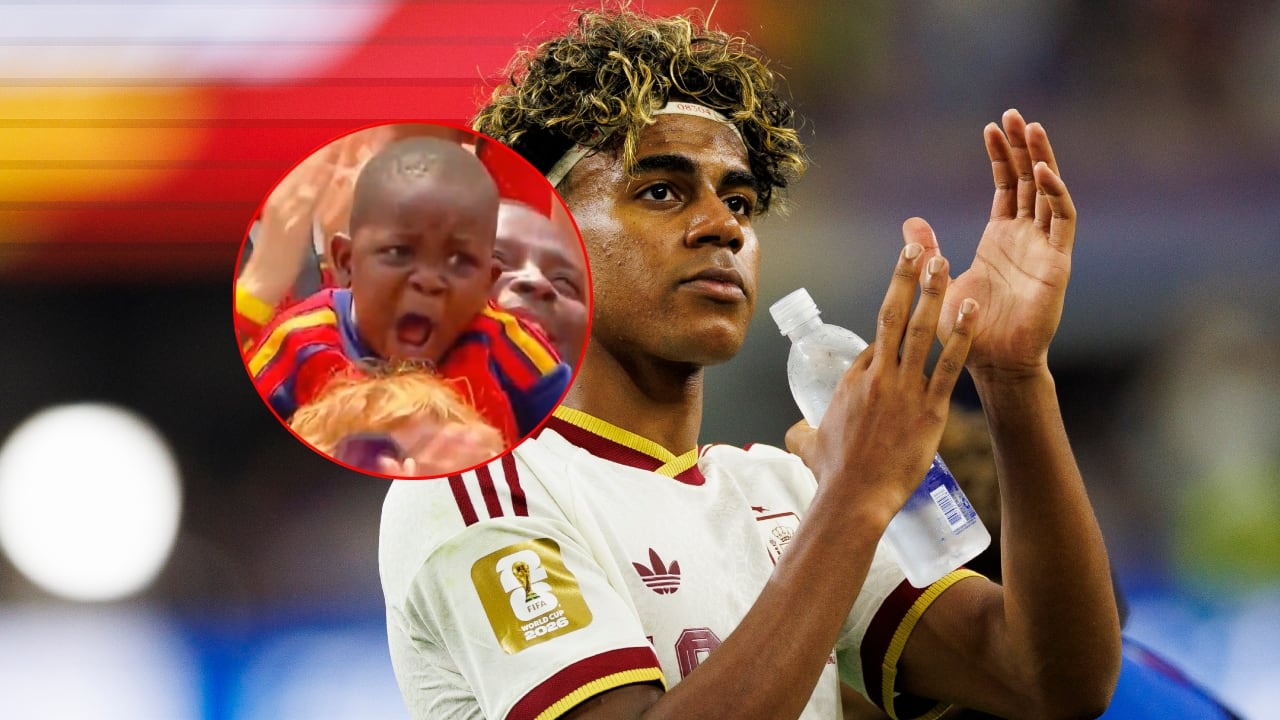 Lamine Yamal y su hermano.
