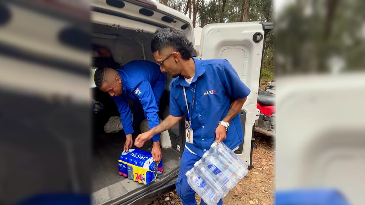 4-72 se solidariza con los héroes que apagaron los incendios en los cerros orientales de Bogotá