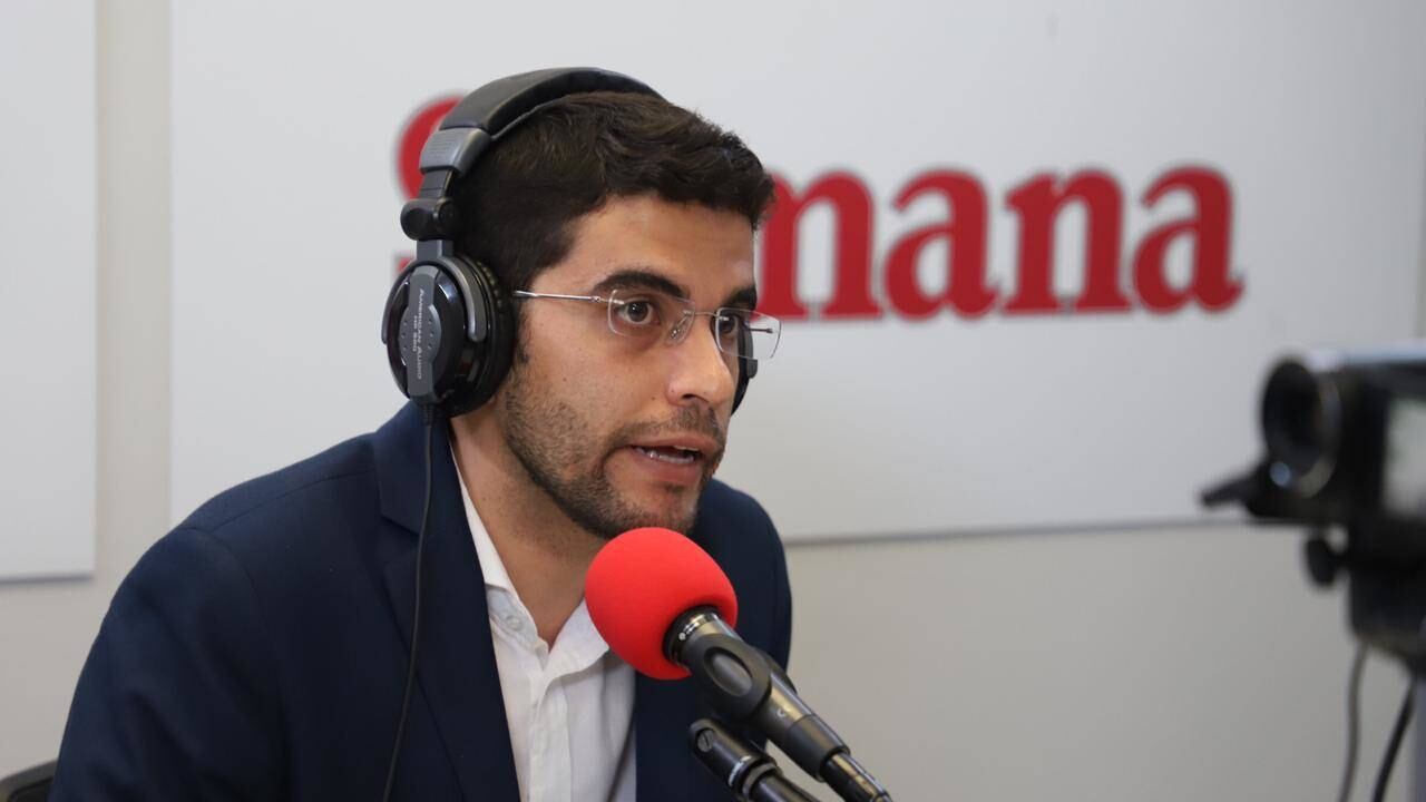 El representante Hernán Cadavid alertó el propósito del nuevo Gobierno.