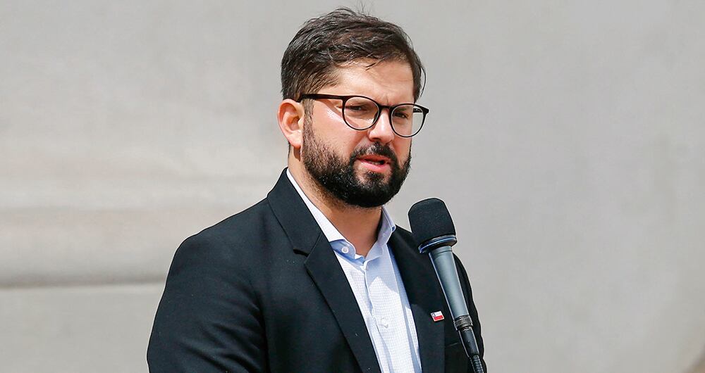  Aunque el presidente de Chile, Gabriel Boric, ofreció su país como escenario de negociación, Petro invitó a Cuba a que sea la sede  de este proceso.