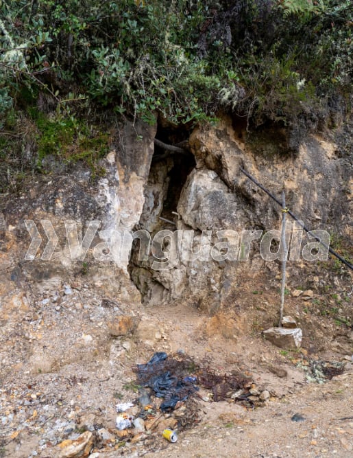 Bocamina en el páramo de Santurbán.