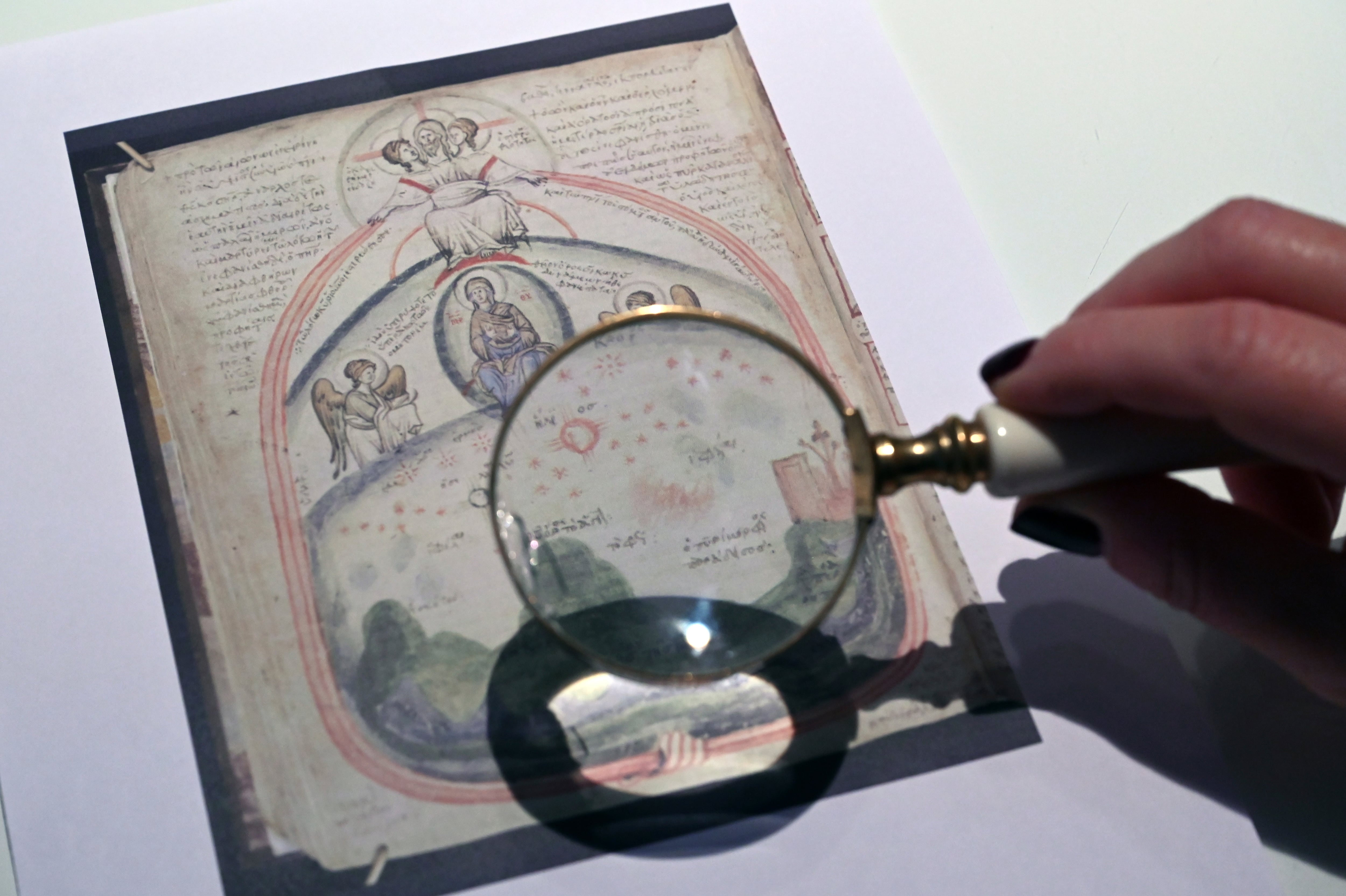 El arte bizantino guarda uno de sus mayores misterios: la identidad oculta de "Panselinos", un pintor cuya obra trascendió siglos de anonimato.