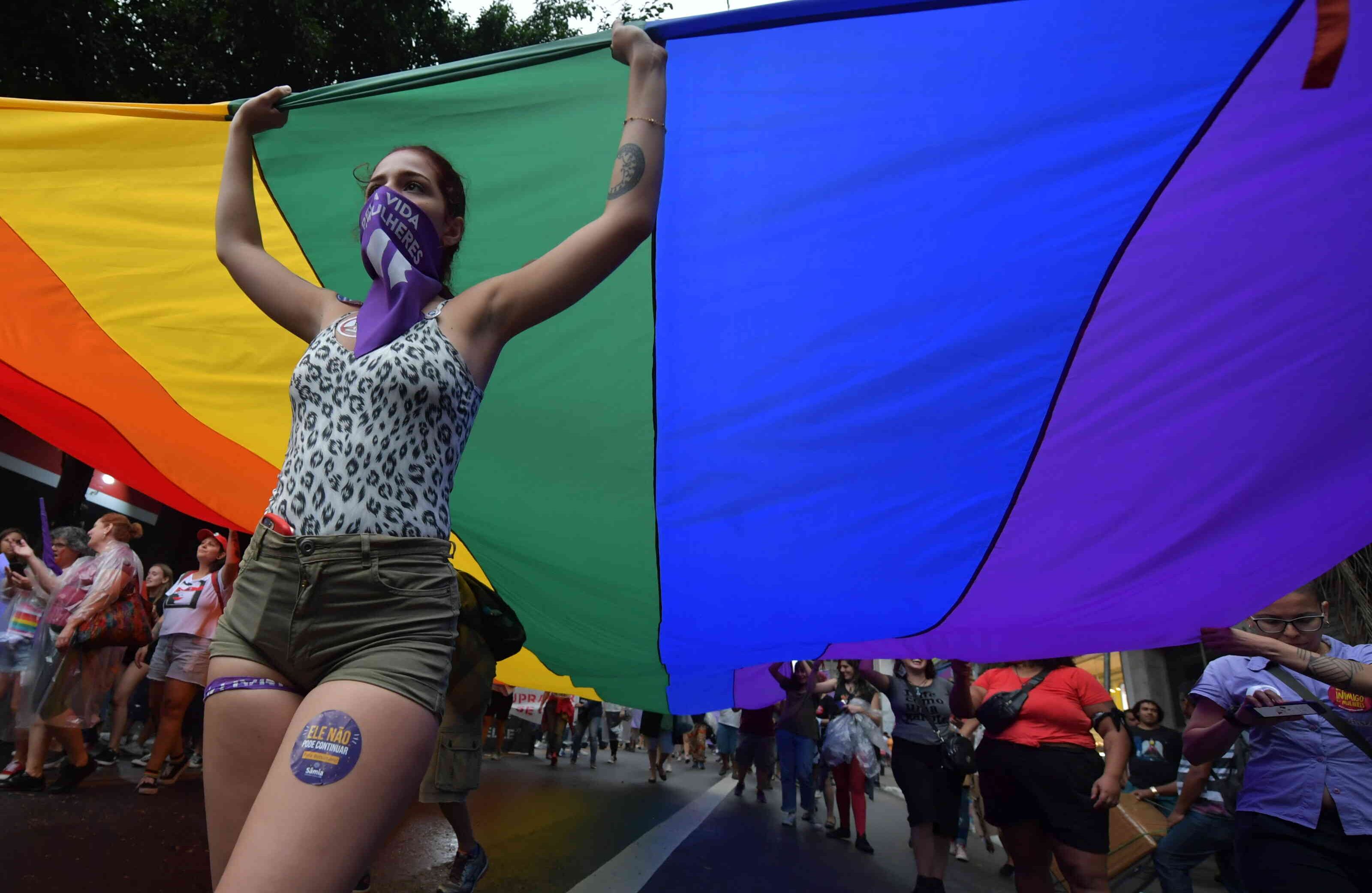 Mujeres marchan en Sao Paulo, Brasil, durante el Día Internacional de la Mujer, el 8 de marzo de 2020, en una movilización que reclama igualdad de género al gobierno de Jair Bolsonaro. (Foto: Nelson Almeida / AFP)