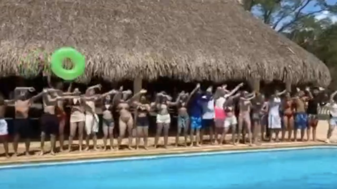 Estudiantes del Liceo Antioqueño de Bello, horas antes de la tragedia.