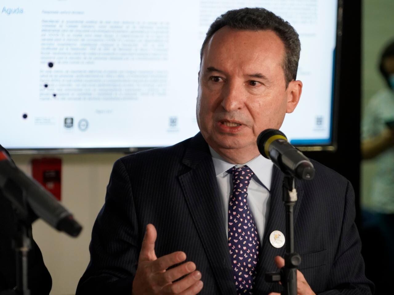 Secretario de Salud, Alejandro Gómez.