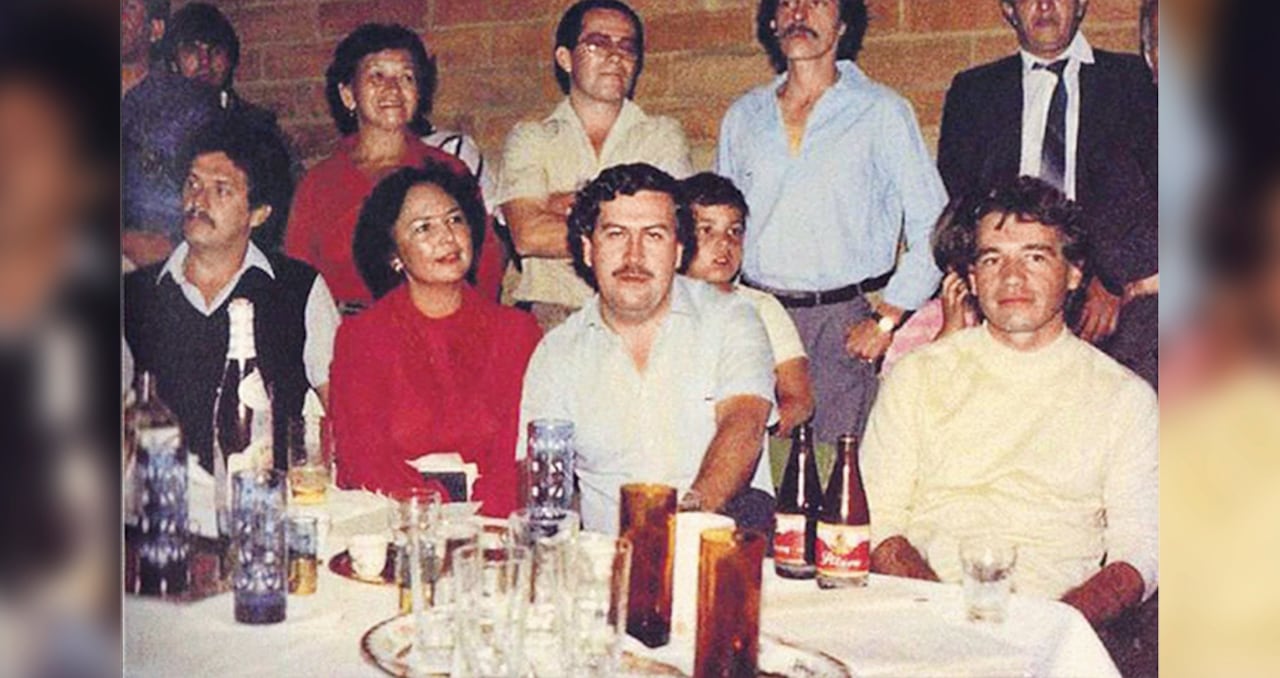 Carlos Lehder fue uno de los capos del narcotráfico más poderosos de Colombia y cercano a Pablo Escobar. Sus propiedades se extendieron a las Bahamas y entre sus excentricidades están las pistas aéreas que construyó en la selva de este país para mover cocaína.