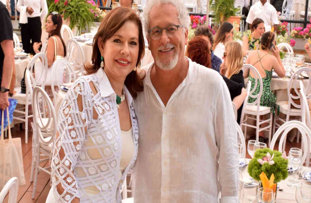 Araceli Morales y Héctor Abad Faciolince. 