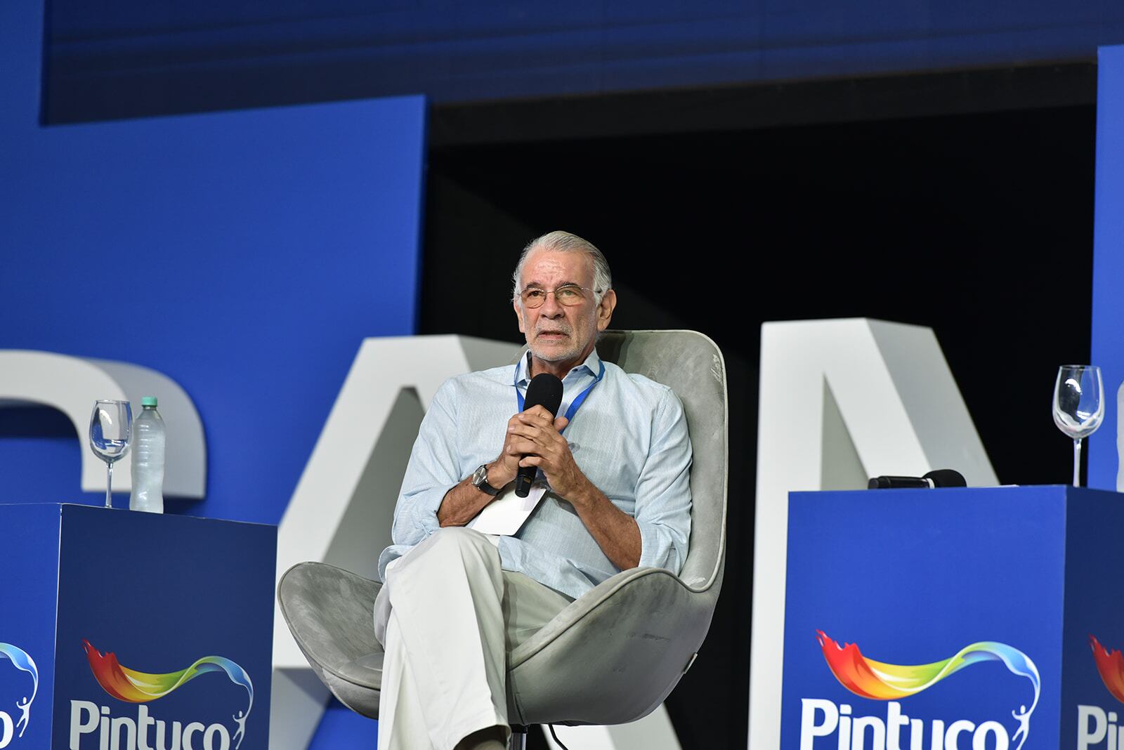 gobernador del Atlántico, Eduardo Verano.