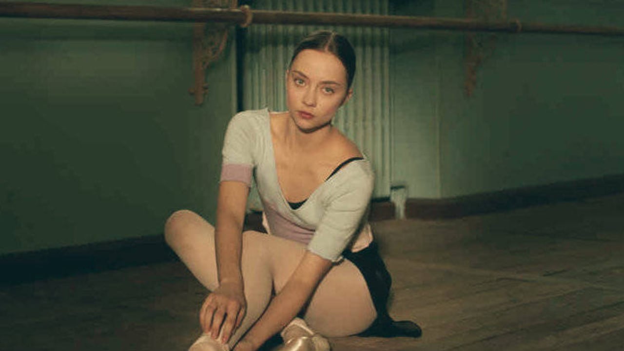 Fotograma de 'Polina' (2016).