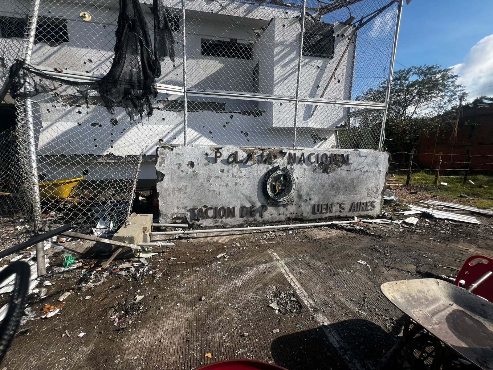 ATENTADO TERRORISTA DE LAS DISIDENCIAS  EN BUENOS AIRES (CAUCA).
DICIEMBRE 18 DE 2025