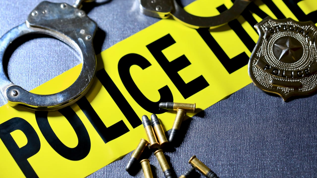 Un hombre fue trasladado al hospital tras ser herido por disparos en Fort Lauderdale. La policía continúa investigando los recientes incidentes con armas de fuego en la ciudad.