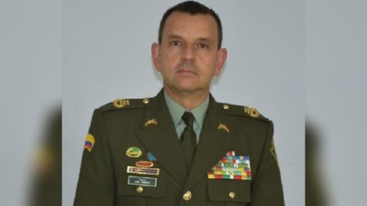 General José Luis Ramírez Hinestroza.