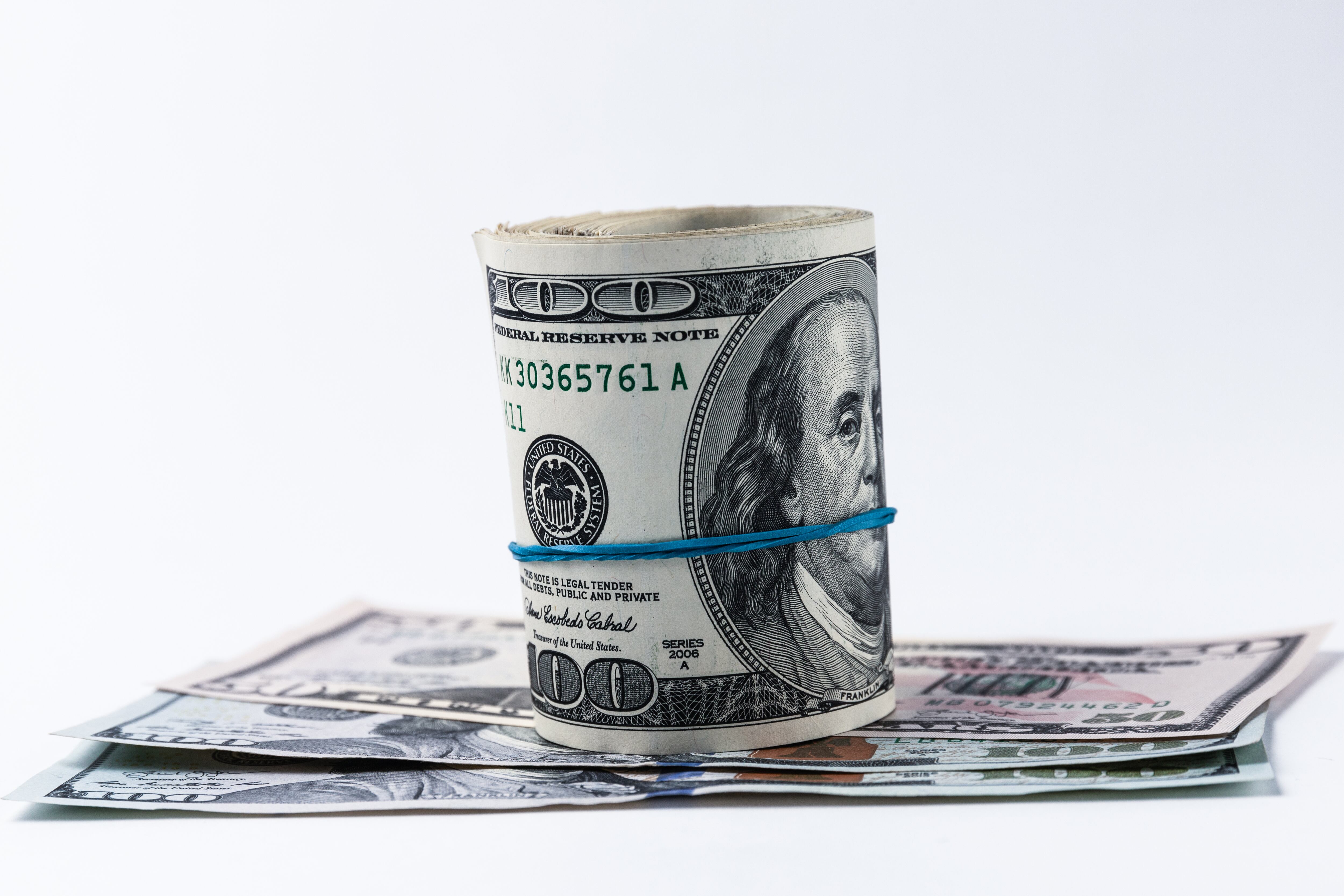 El precio de dólar bajó de $4000  en el mercado colombiano. Foto: 123RF