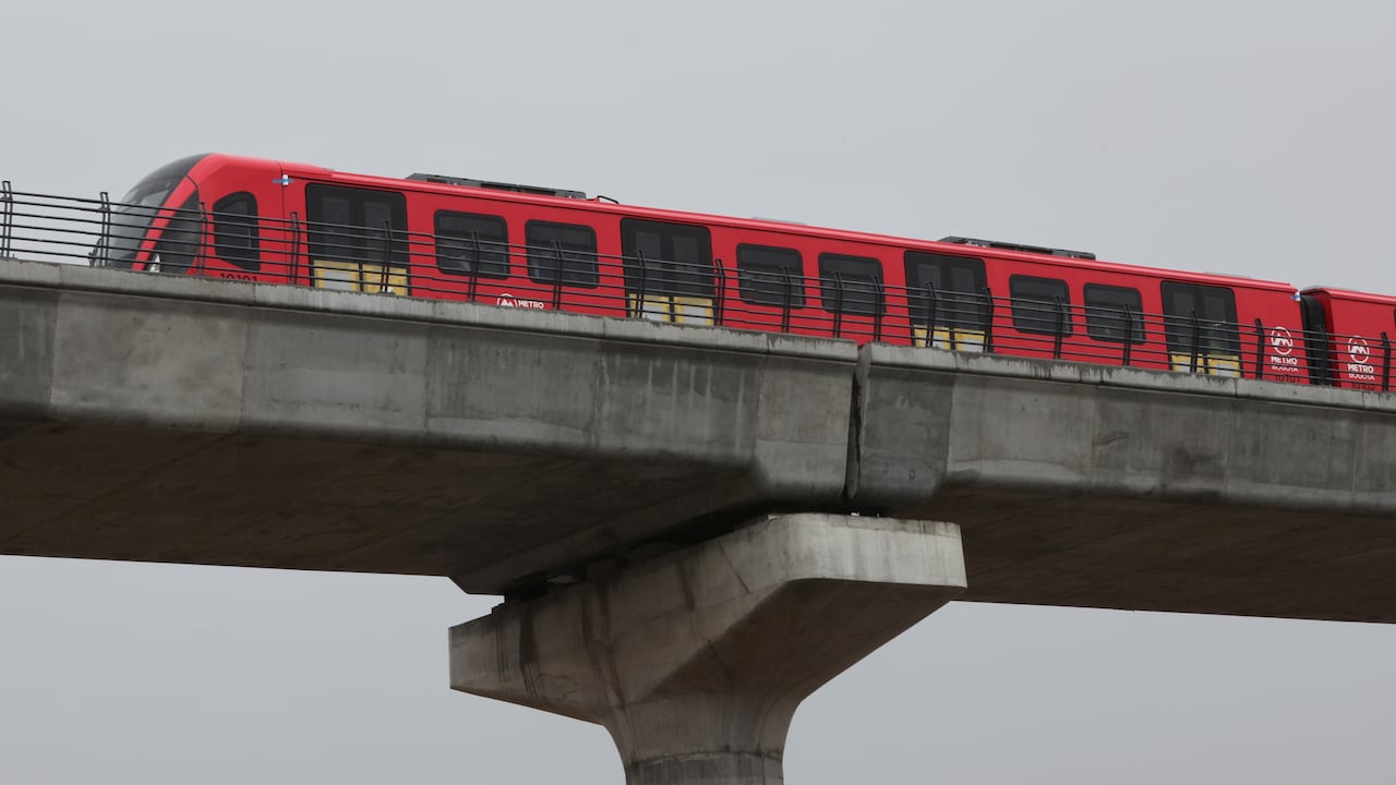Postal del Metro de Bogotá.