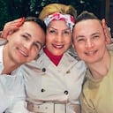 Mauricio Leal (izq.), Marleny Hernández y Jhonier Leal (der.) vivían juntos en una lujosa casa ubicada en la vía La Calera, donde fue ejecutado el crimen.