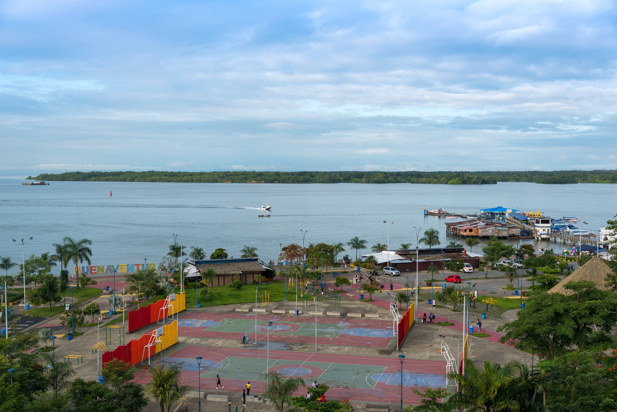 Este viernes 27 de septiembre, Buenaventura acogerá la celebración del Día Mundial del Turismo, un evento que pondrá en valor la importancia del turismo como motor de desarrollo y paz en Colombia.