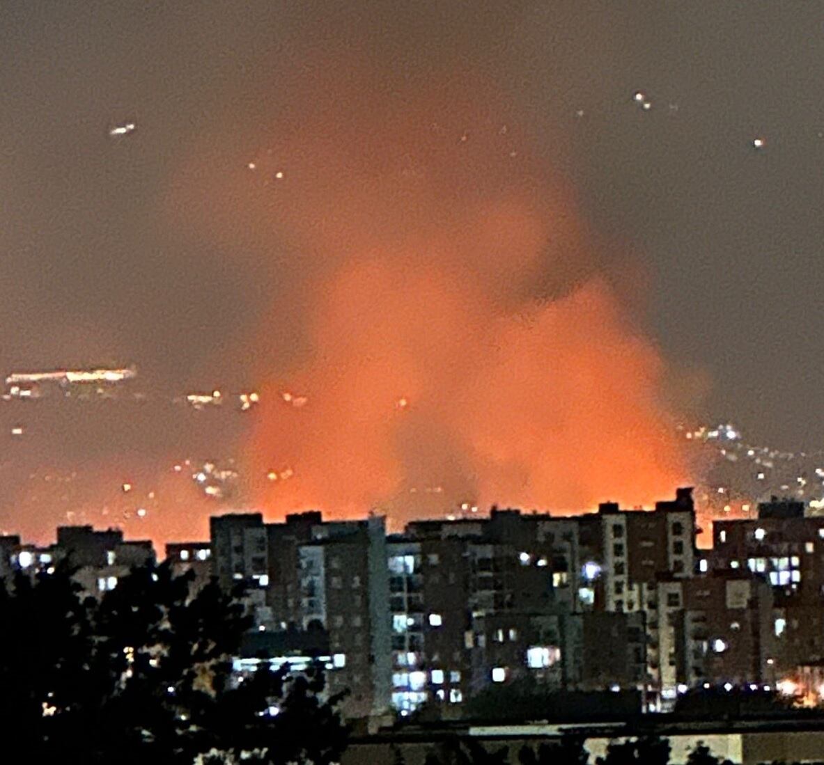 Circulan varias imágenes en redes sociales de la conflagración.