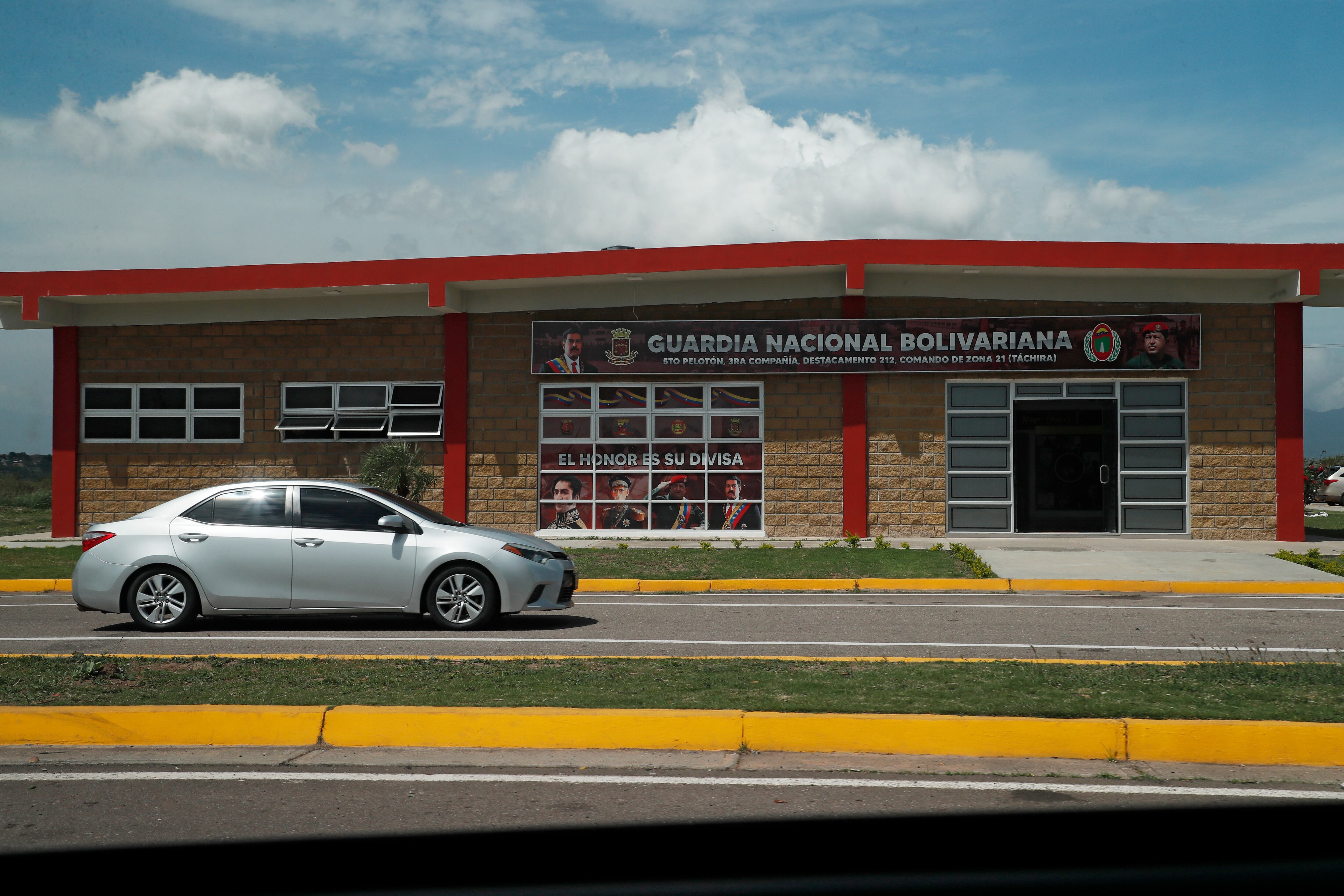 Puente Atanasio Girardot frontera entre  Venezuela y Colombia
Guardia nacional de Venezuela
Reapertura de la frontera de la zona metropolitana de Cucuta con Venezuela 
Enero 24 del 2023
Foto Guillermo Torres Reina / Semana