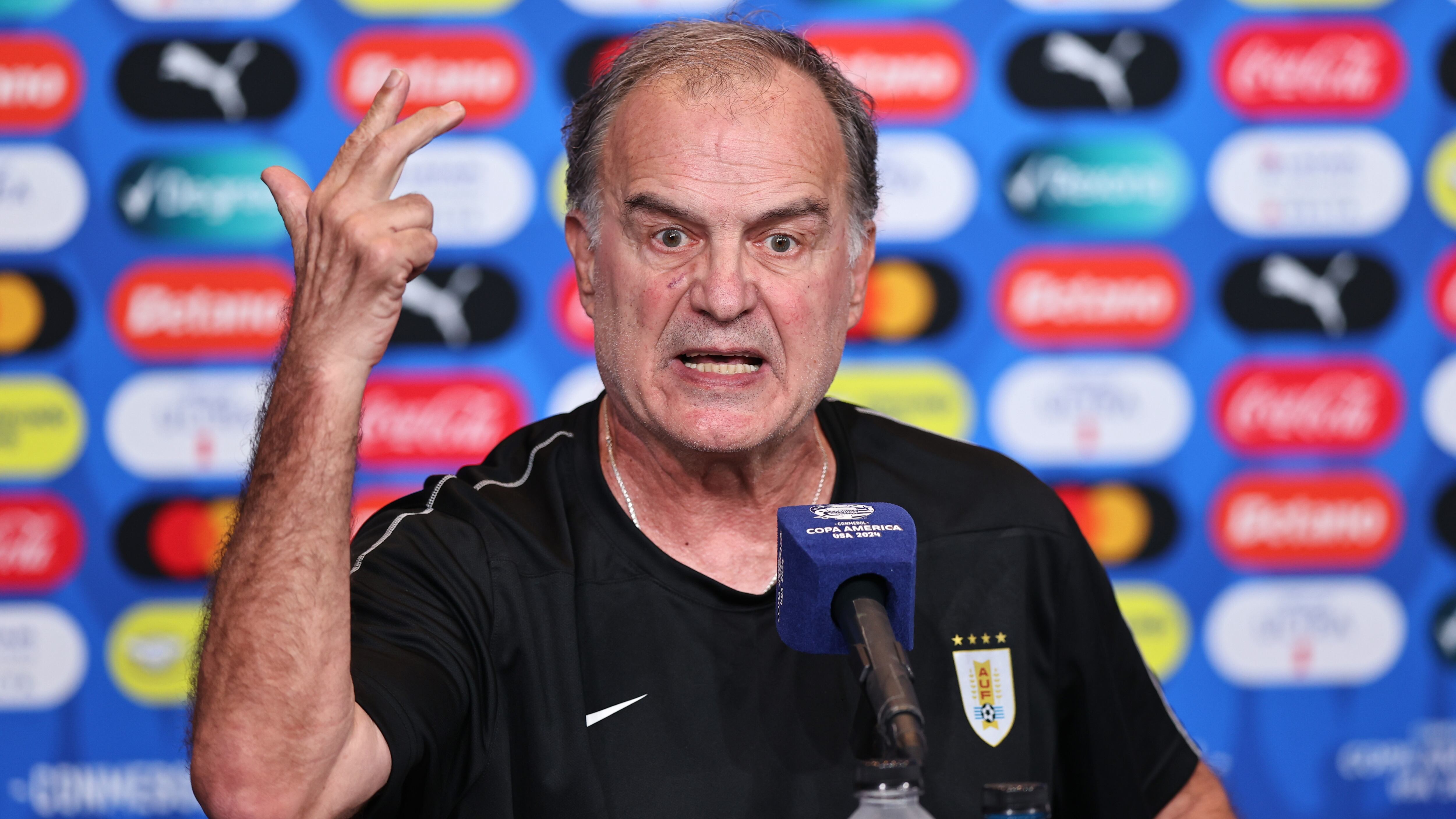Marcelo Bielsa en conferencia de prensa, este viernes 12 de julio, previo al partido por el tercer puesto de la Copa América entre Canadá y Uruguay.