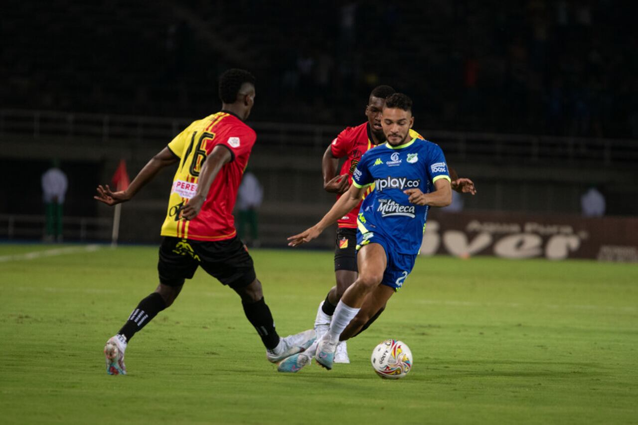 Deportivo Cali venció en la primera fecha 2-0 al Pereira.