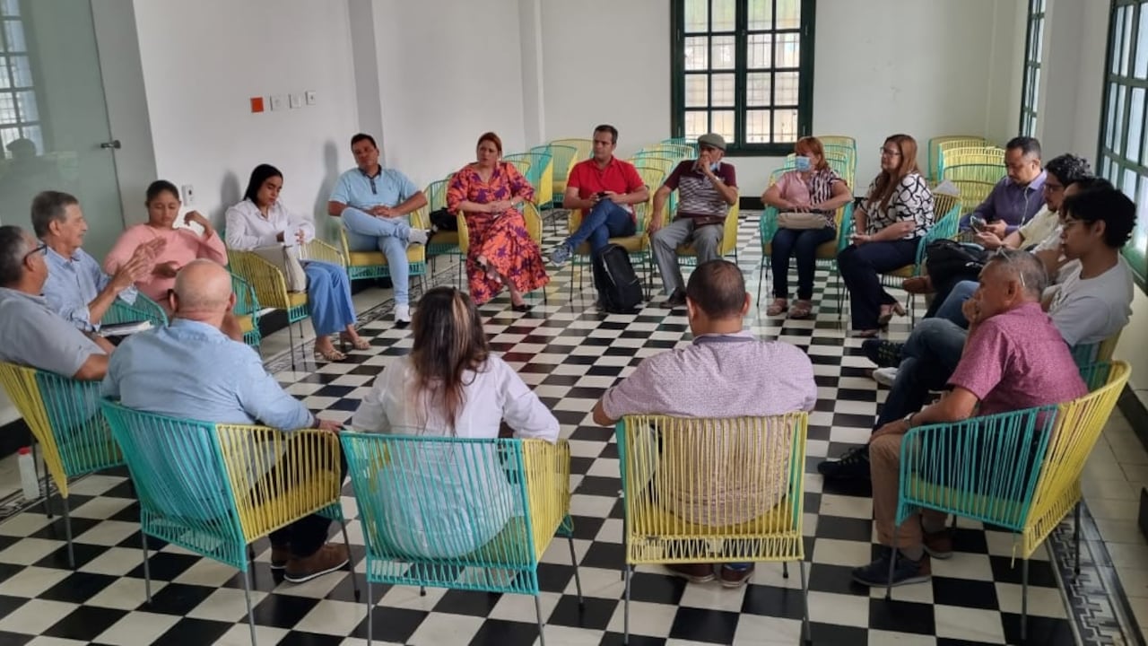 Tras una reunión entre gremios, líderes, comités y usuarios se acordaron acciones para emprender una campaña para tumbar el régimen tarifario especial y transitorio para el Caribe.