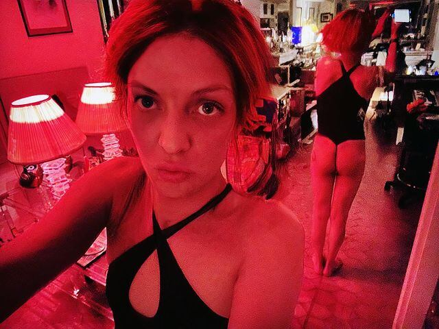 El hijo del cantante Camilo Sesto se dejó ver vestido de mujer