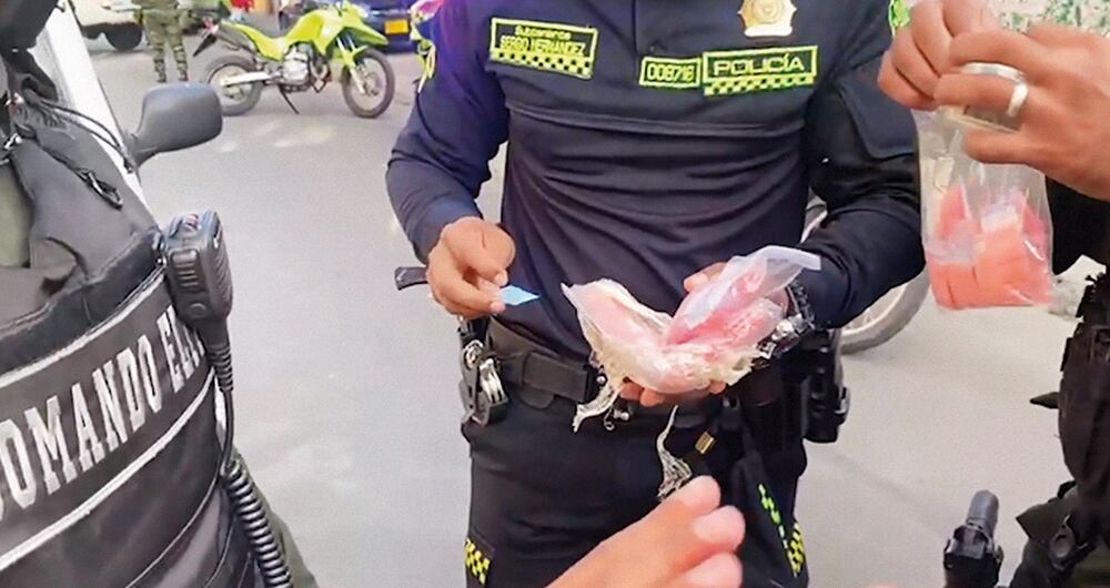 En lo que va de 2025, se han incautado 9.730 gramos de drogas sintéticas y se han desmantelado dos cocinas clandestinas en Bogotá. Los ‘puntos’ de tusi se venden entre 80.000 y 100.000 pesos.