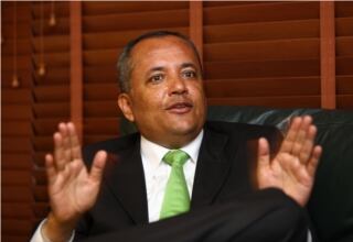 El senador Óscar Barreto Quiroga.