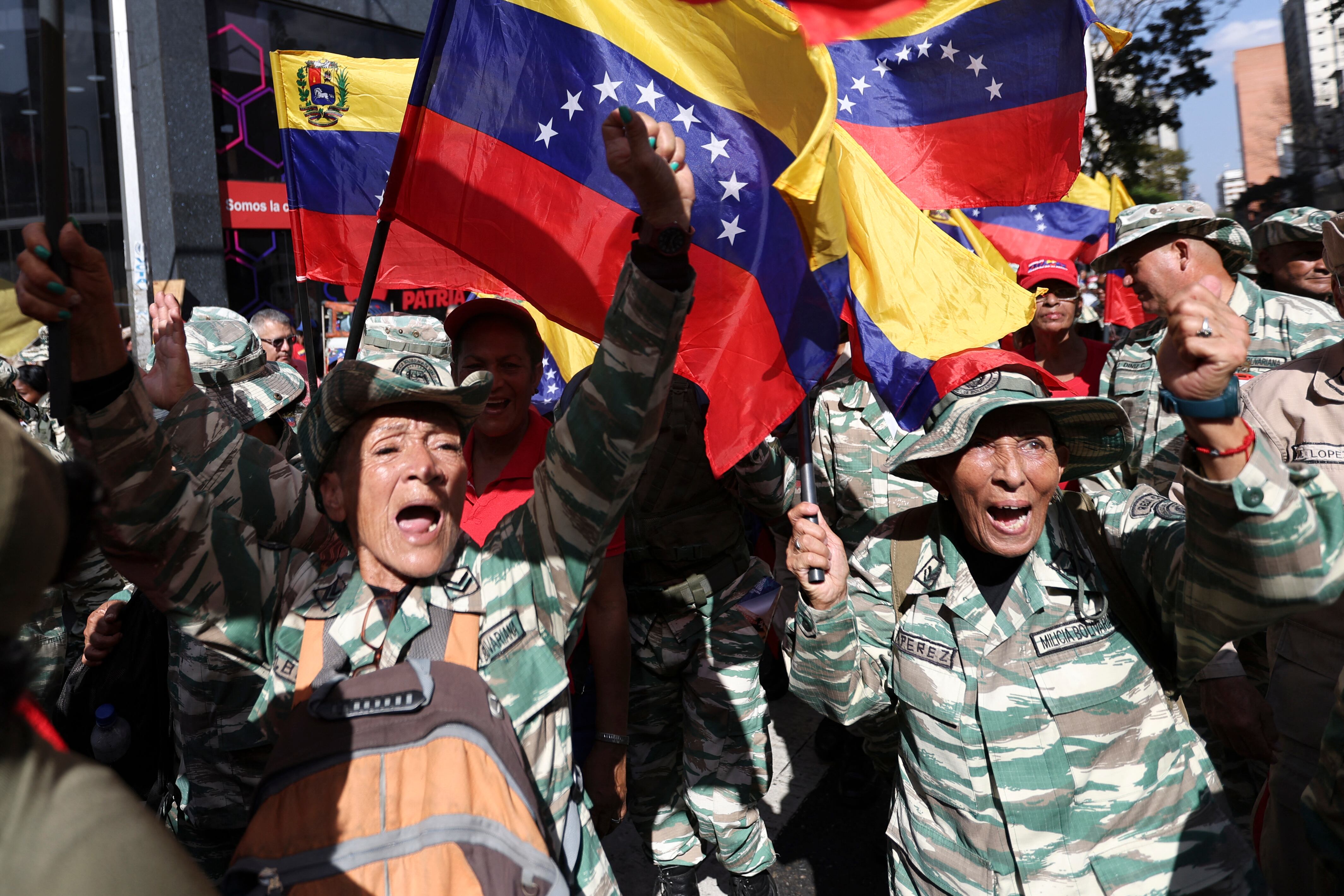 La Milicia, integrada por unos 5 millones de reservistas, según cifras oficiales, fue creada por el expresidente Hugo Chávez.