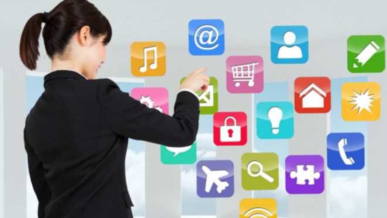 Foto: BBC Mundo. Hay miles de aplicaciones para teléfonos inteligentes disponibles en el mercado y no siempre es fácil decidirse.