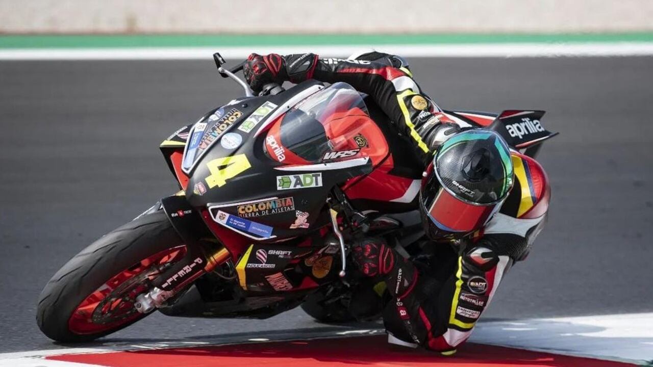 Pablo Echeverry, piloto colombiano.