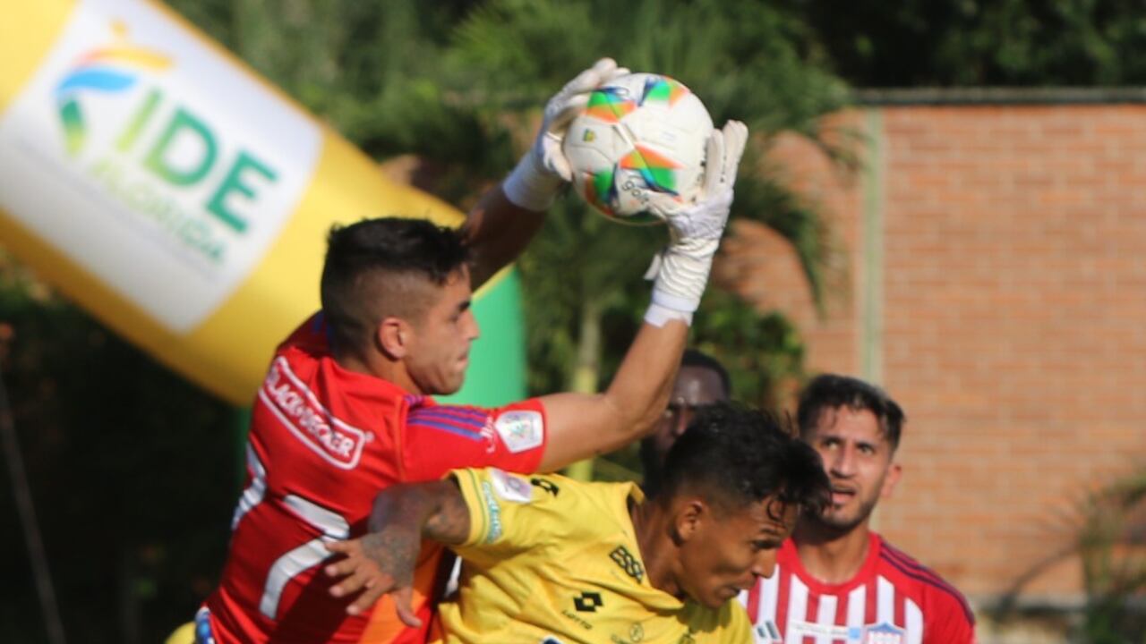 Del Bucaramanga vs. Junior saldría un nuevo técnico damnificado en Liga