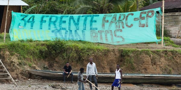 Los analistas consideran que para algunos investigadores las víctimas del Estado son más importantes que las de grupos ilegales, lo cual constituye un error metodológico.