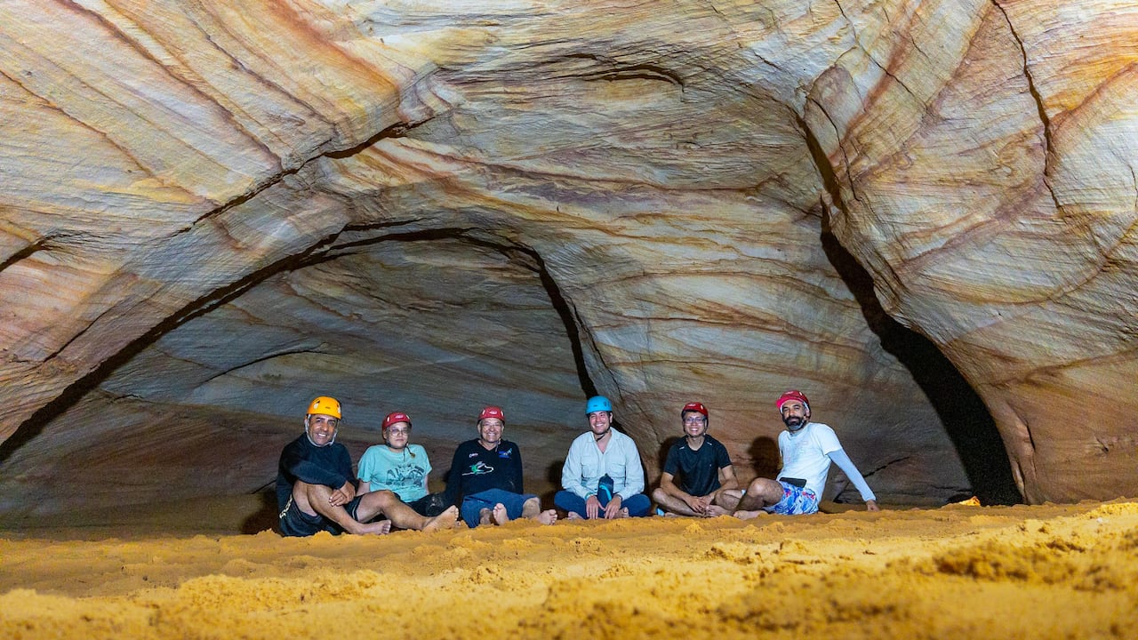 La Cueva de los siete colores se encuentra a unos 14 kilómetros de Florencia, la capital de Caquetá.