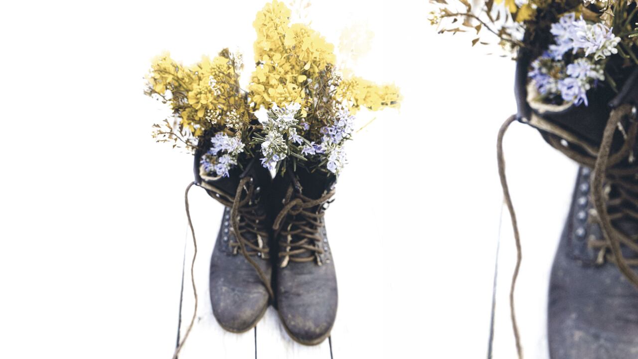 Octavio Escobar / 'Cada oscura tumba' (2022)