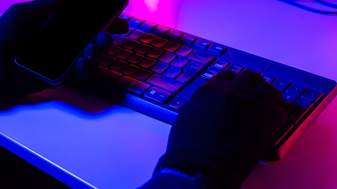 Ataque cibernético masivo en varias páginas web de entidades del Gobierno Petro.