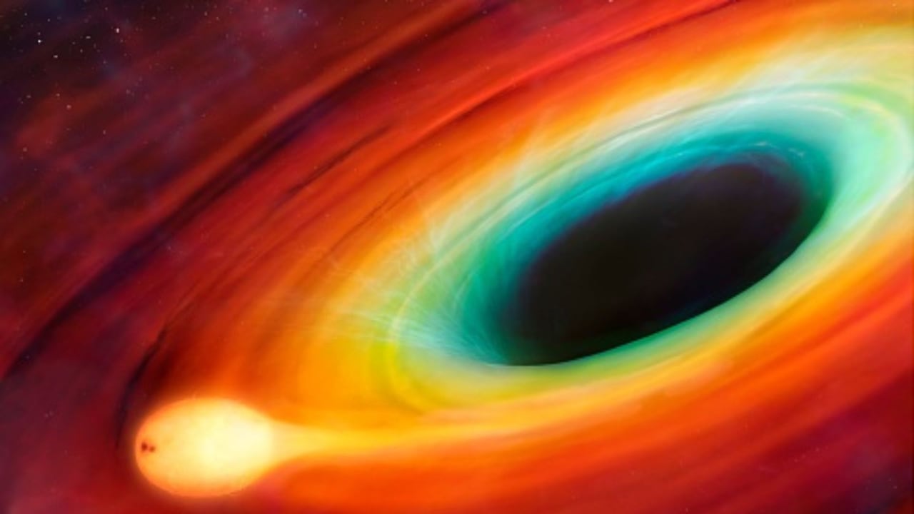 Detectan por primera vez señales de la base del chorro en el agujero negro de M87.