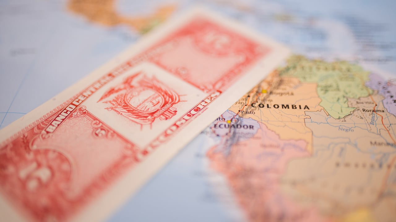 Migrar no es solo un cambio de geografía. Es una oportunidad para reinventarse, crecer y vivir nuevas versiones de sí mismo.