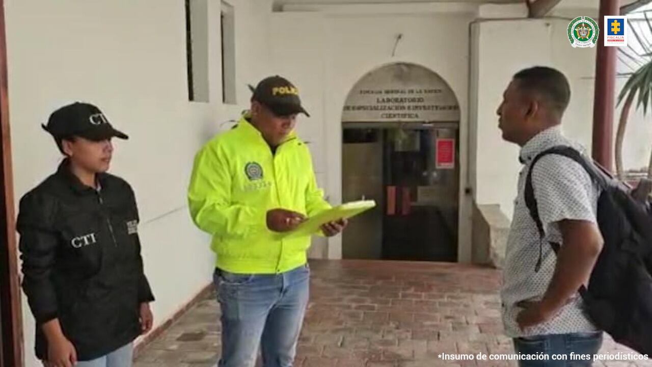 Casa por cárcel para dos policías en el Valle que habrían exigido millonaria suma a transportador de harina para continuar su viaje.