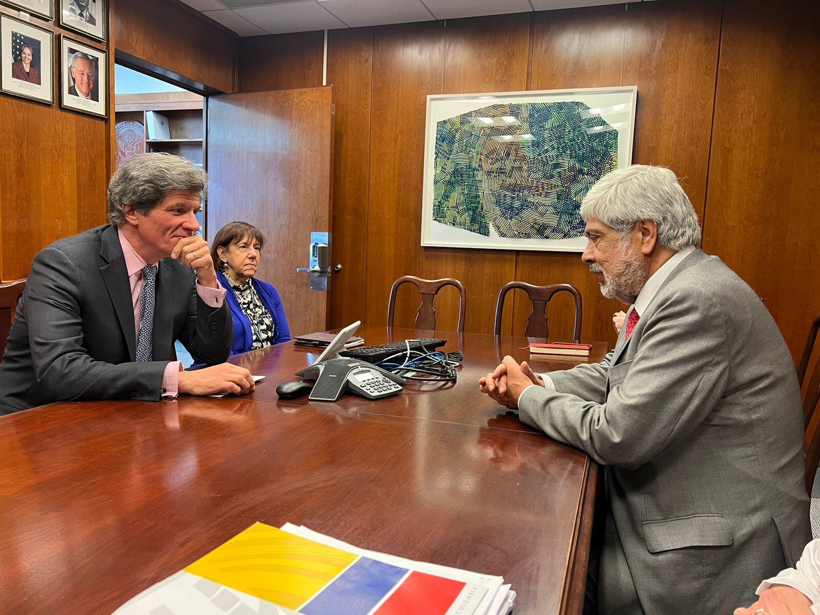 Reunión del Ministro con el Subsecretario de Estado para el Crecimiento Económico, Energía y Medio Ambiente, José Fernández.