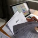 Applying for a job, filing a resume Experience, candidates stand the document with the company hr to get elected to work.