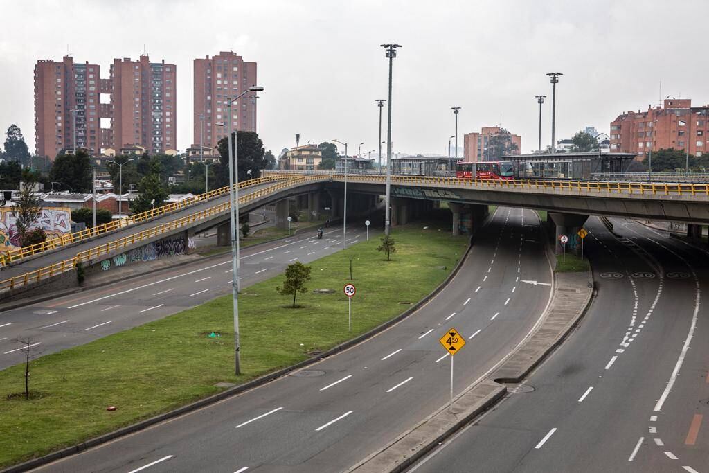 Desolada, así se vio la Avenida Suba- Foto: Juan Carlos Sierra / Semana