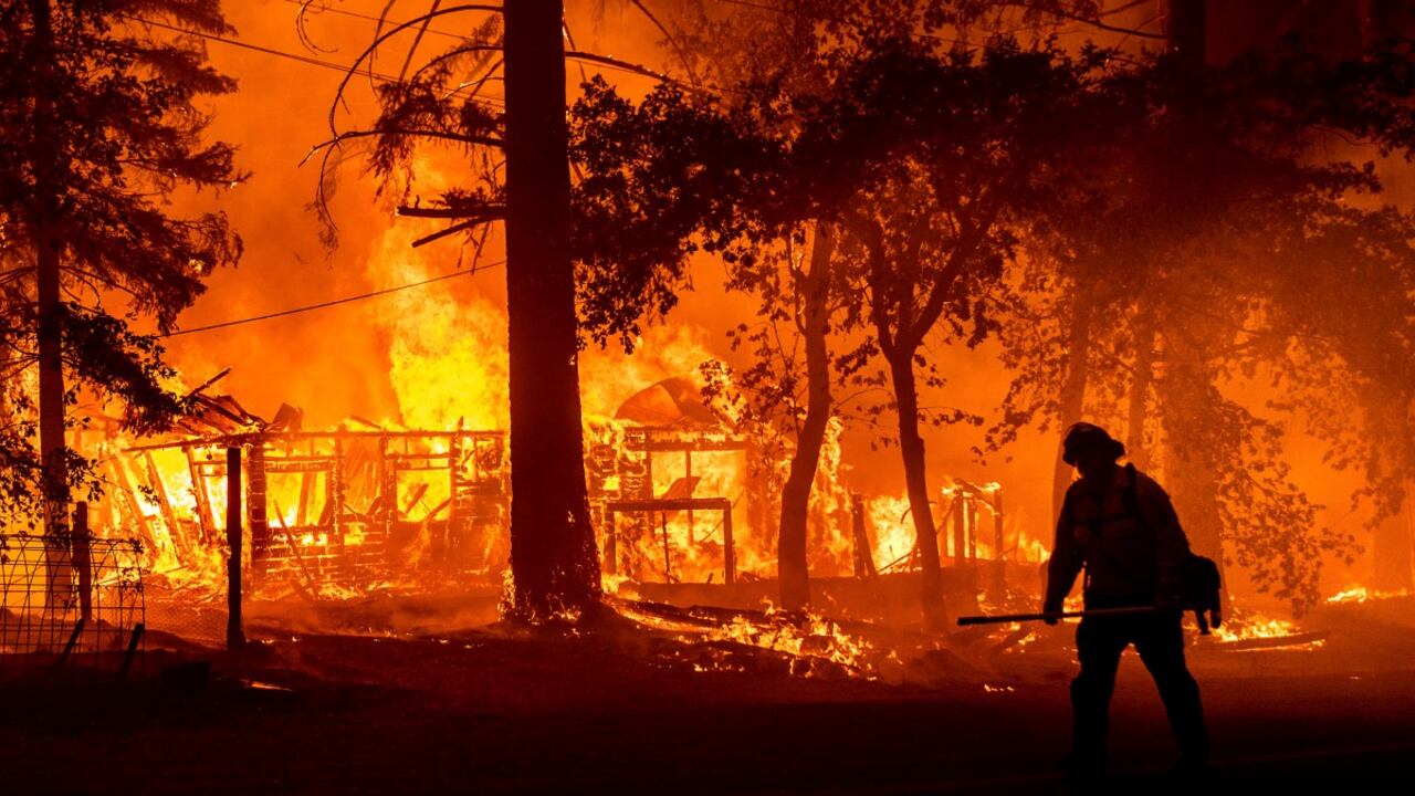 Emergencia en California por incendios.