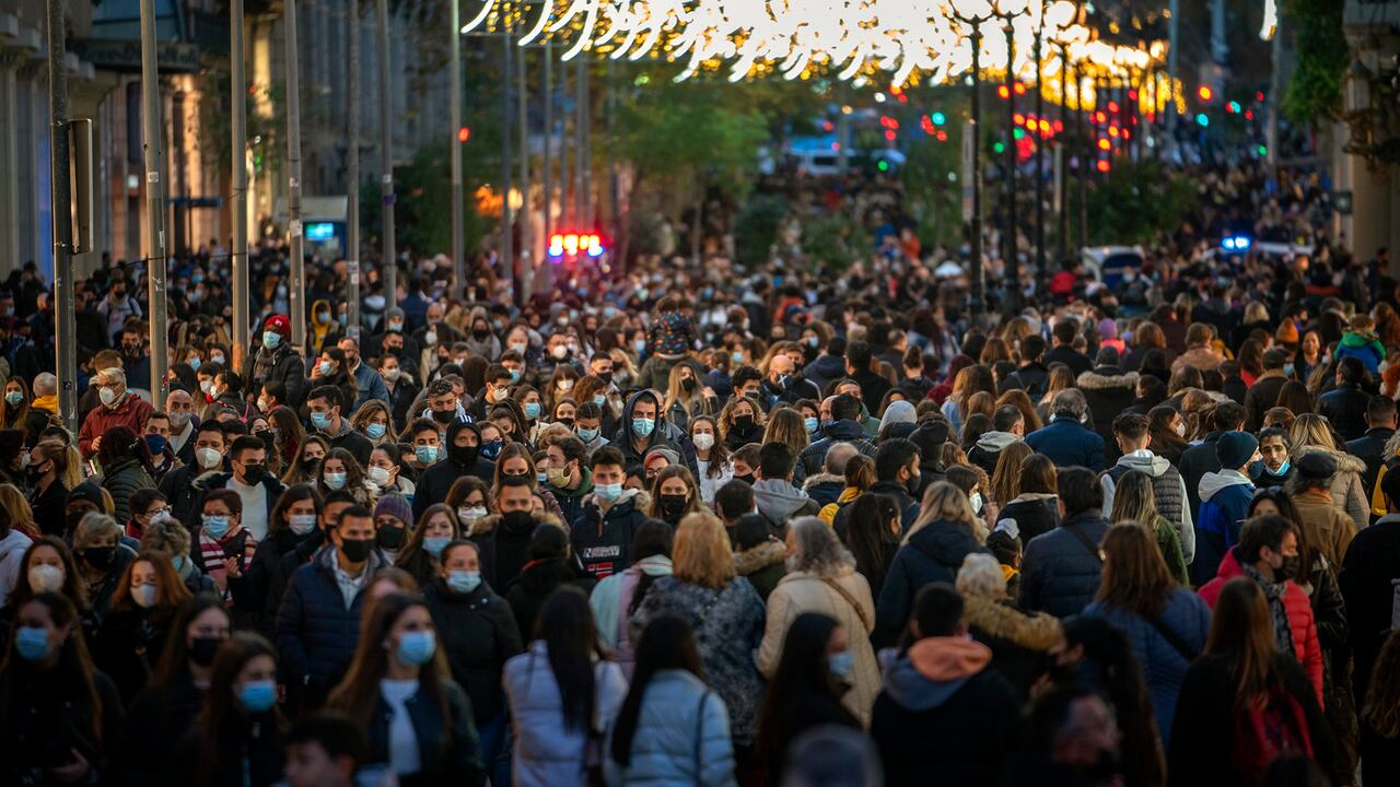 Llega la navidad y, con ella, las invitaciones a reuniones familiares. Pero la diferencia, esta vez, es que estamos en medio de una pandemia.